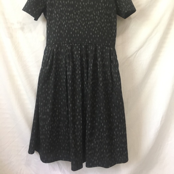 LuLaRoe Dresses & Skirts - Charcoal Amelia
